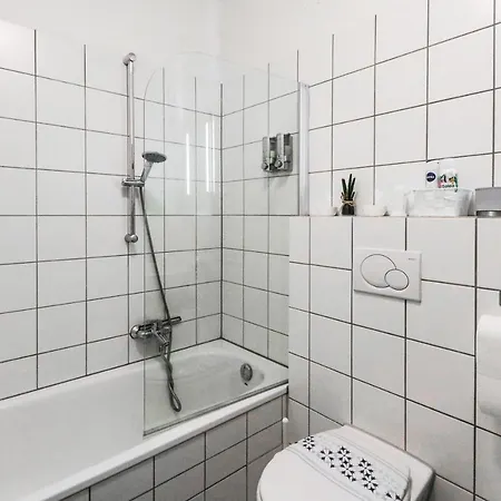 Zentrale Mit Netflix Nahe Hbf Uni Innenstadt Apartment