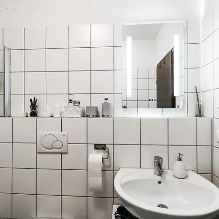 Zentrale Mit Netflix Nahe Hbf Uni Innenstadt Apartment Mannheim